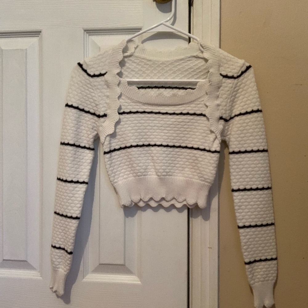 SHEIN White and Black Striped Crop Top